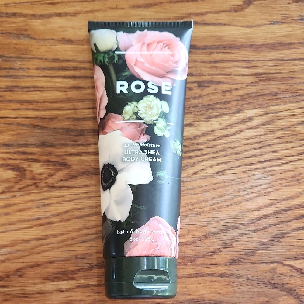 New 8 Oz - Bath & Body Works Rose Ultra Shea Body Cream